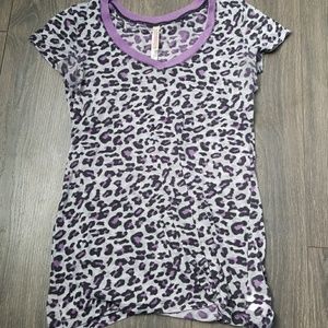 Burnout leopard print tee
